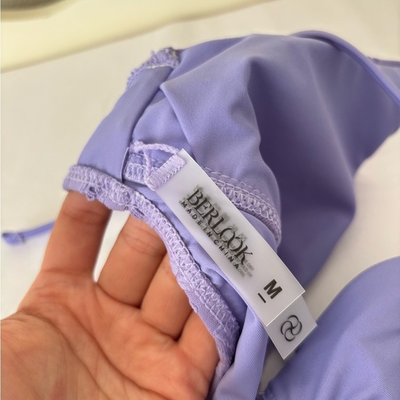 NWT Berlook Purple One Piece Swimsuit with Floral Detailing O Ring Size Medium - Picture 8 of 10